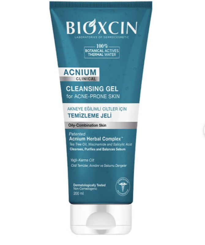 Bioxcin Acnium Akneye Eğilimli Ciltler İçin Temizleme Jeli 200 ml